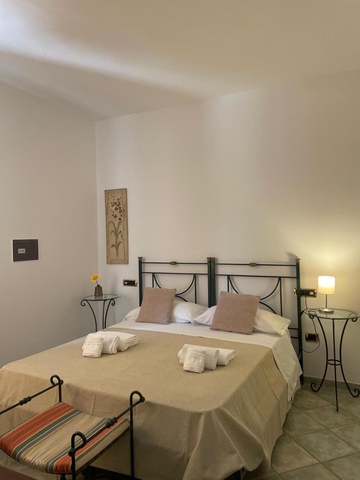 Hotel Residence Da Carmelo Palinuro Esterno foto